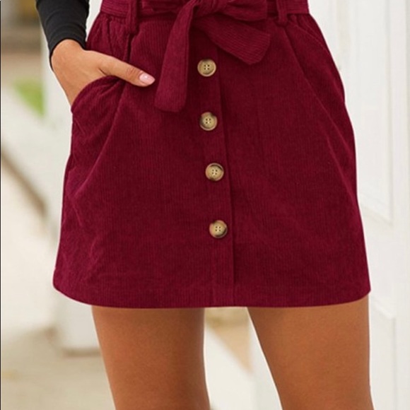 WINE CORDUROY TIE-BELT SKIRT - Picture 4 of 6